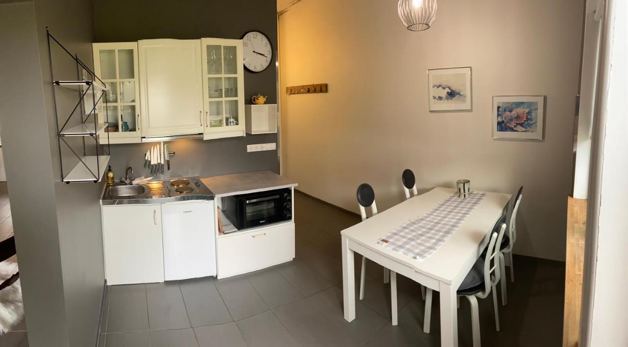 Moerk Guesthouse Hverageroi Exteriér fotografie